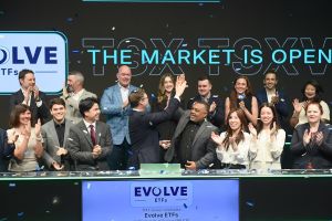 Evolve ETFs (TSX: XRP & XRP.U) Opens the Market